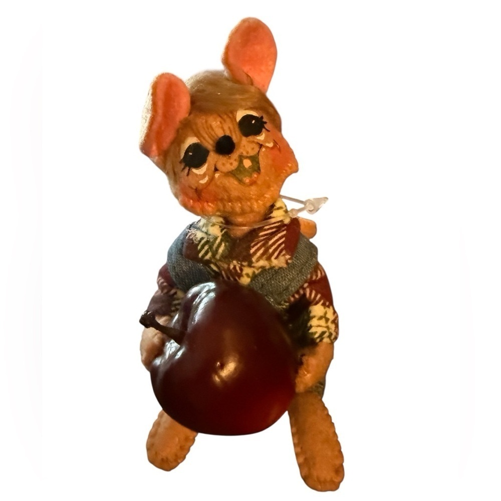 🐭 Annalee Fall Harvest Mouse with Apple – 5”